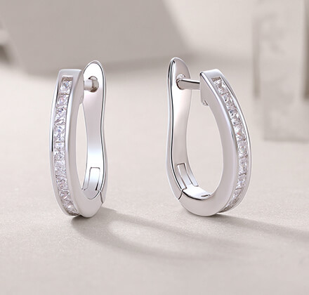 HOOP EARRINGS