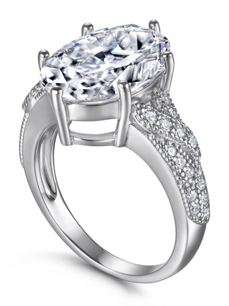 Oval Cut Moissanite Ring For Women