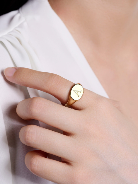 Women's Initial Signet Ring 