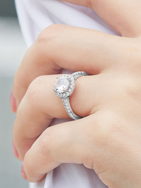 Halo Round Cut Moissanite Ring For Women