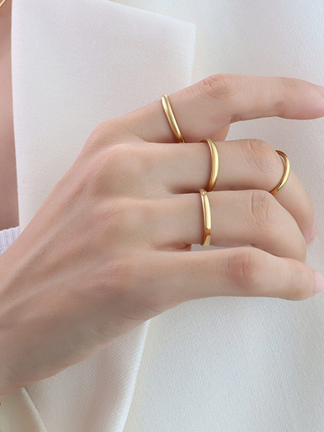 Plain Minimalist Ring