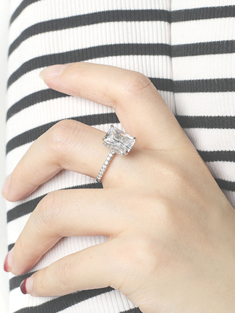 Asiley Radiant Cut Moissanite Ring For Momen 