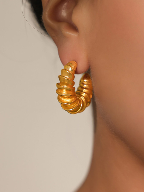 Simple Corrugated Semicircle Earrings
