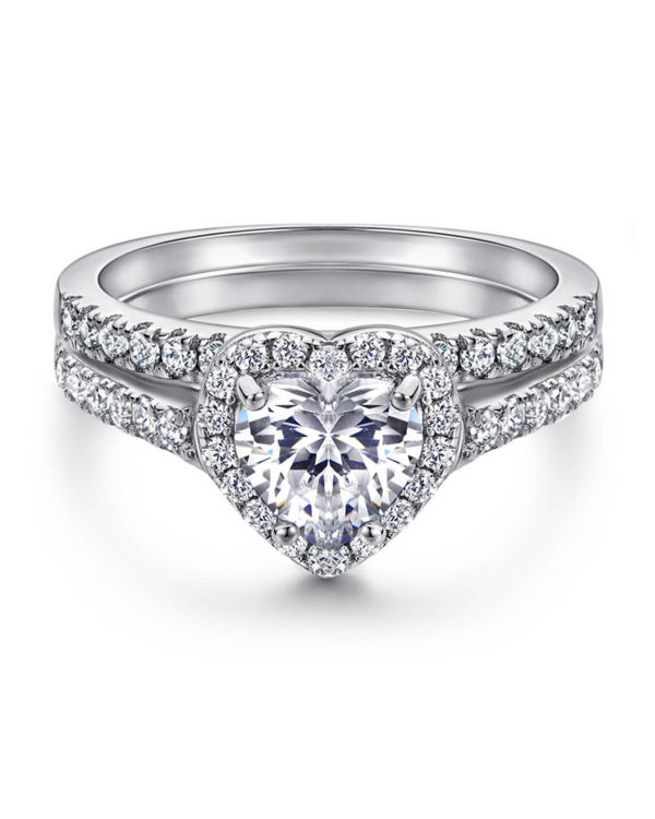 Heart Cut Moissanite Ring Set