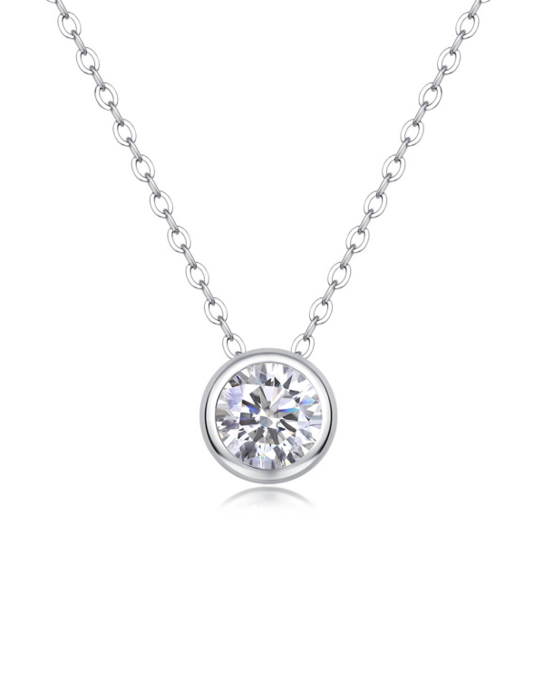 Round Cut Solitaire Moissanite Necklace For Women