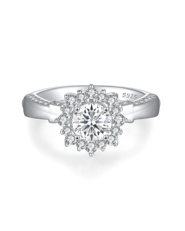 Round Cut Moissanite Ring